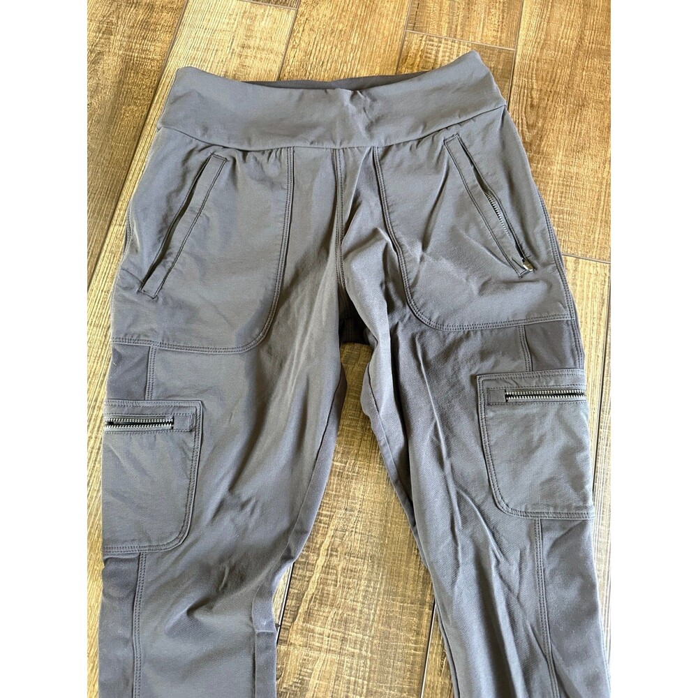 Athleta Headlands Hybrid Cargo Tight Sz. 8 Charcoal